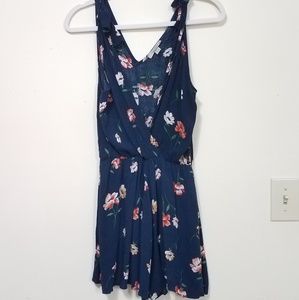 OotdFash Navy Blue Floral Sleeveless Romper Medium
